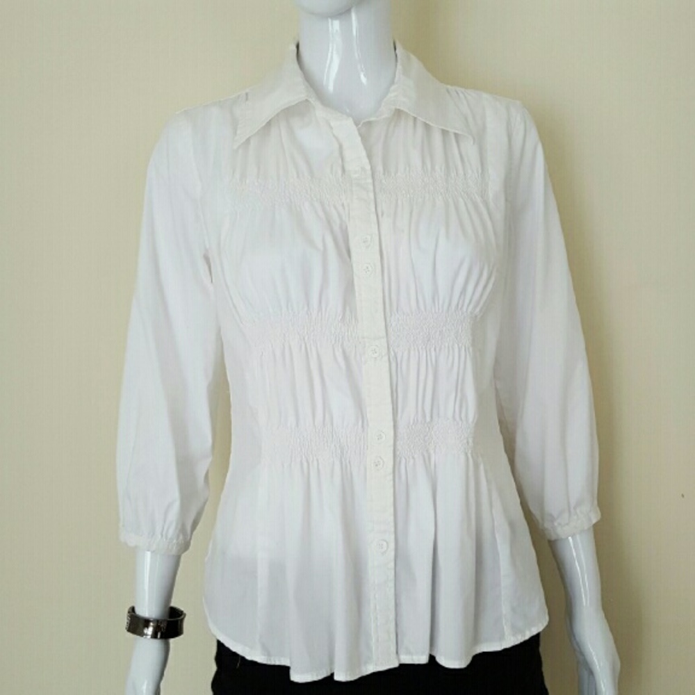 Selene Sports White Shirt with Stretchy Fe…